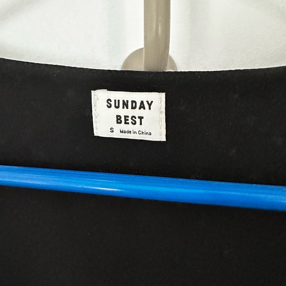 Sunday Best Floral Blouse small - Picture 4 of 5